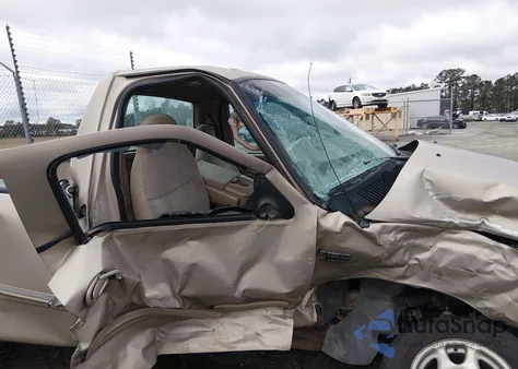 1998 Ford F-150 Lariat/Standard/Xl/Xlt from USA, damaged, VIN 1FTZF17W3WNC32433